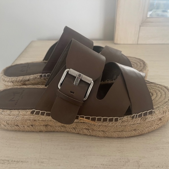 Marc Fisher Espadrille Slide Sandal Brown Size 8 - Picture 3 of 7
